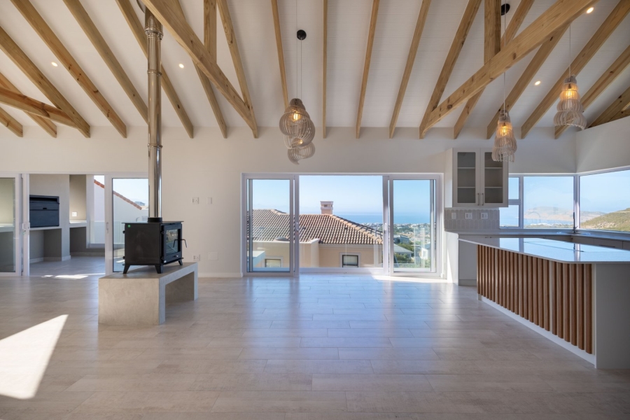 4 Bedroom Property for Sale in Summer Place Western Cape